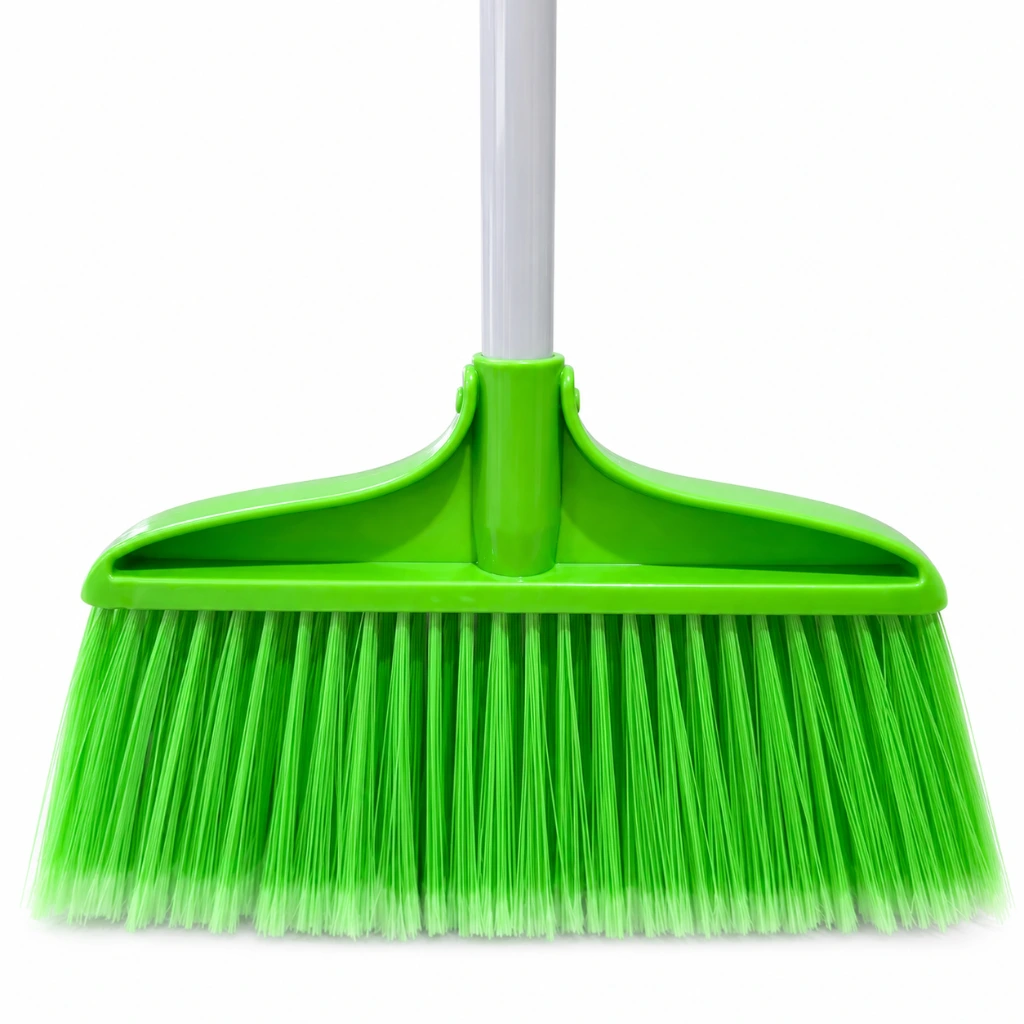 Escoba tipo abanico plastico con mango de madera  Lion tools (1).webp