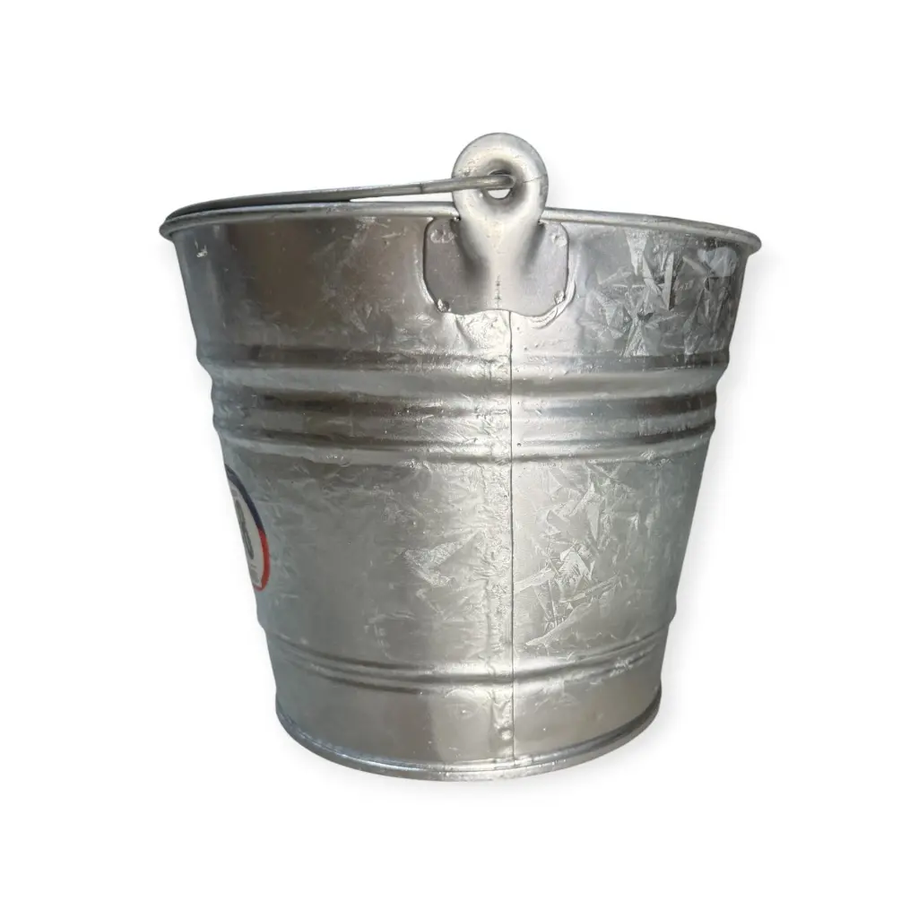 Balde lámina No.8 galvanizado  Cubasa (1).webp