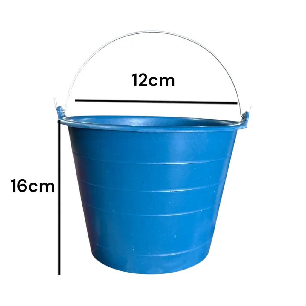 Cubeta de plastico infantil (1).webp