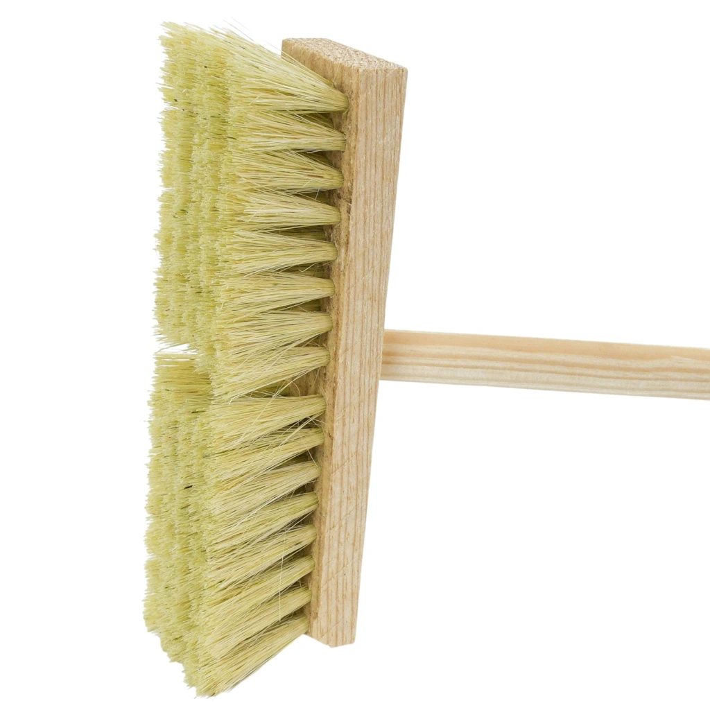 Cepillo para impermeabilizar de ixtle con mango 1.2m  Byp (4).webp
