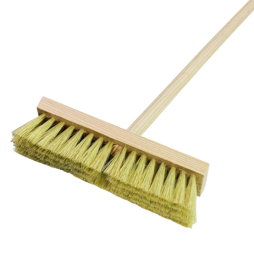 Cepillo para impermeabilizar de ixtle con mango 1.2m | Byp