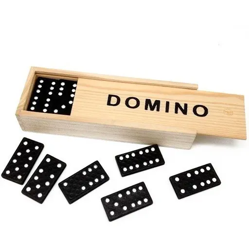 [C2123] Domino con 28pz de plastico negra