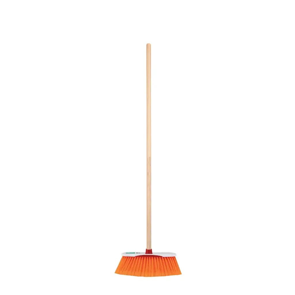 [57030] Escoba cerdas de PET extra suaves bastón de madera | Klintek